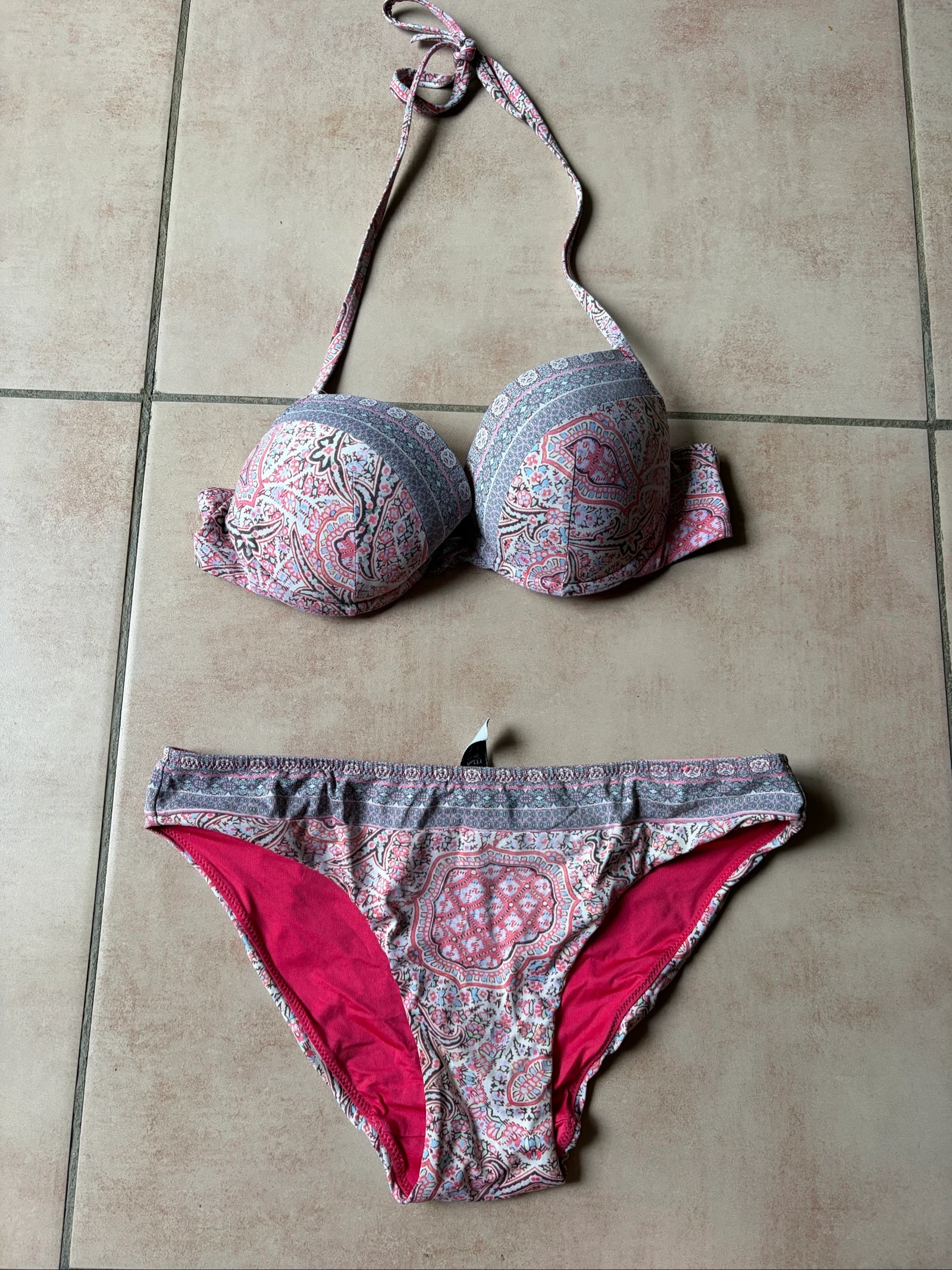 Maillot deux pièces femme bon état  – photo 2